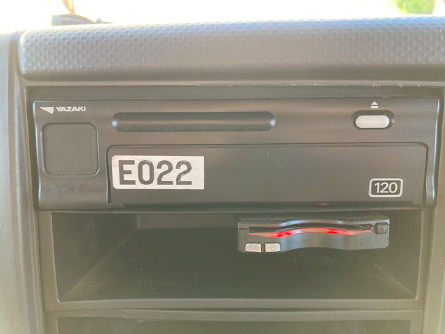 いすゞフォワードアルミウイング中型（4t）[写真19]