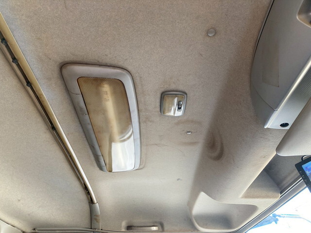 いすゞフォワードアルミウイング中型（4t）[写真24]