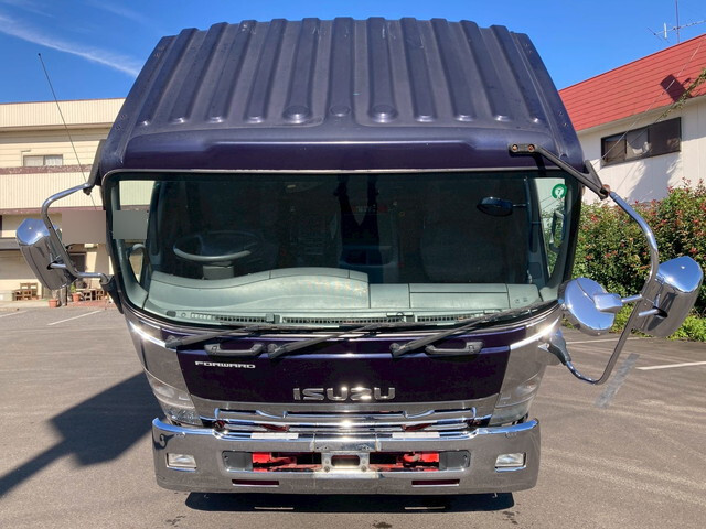 いすゞフォワードアルミウイング中型（4t）[写真05]