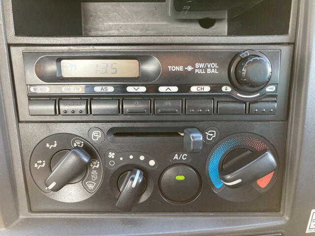 いすゞフォワードクレーン4段中型（4t）[写真21]