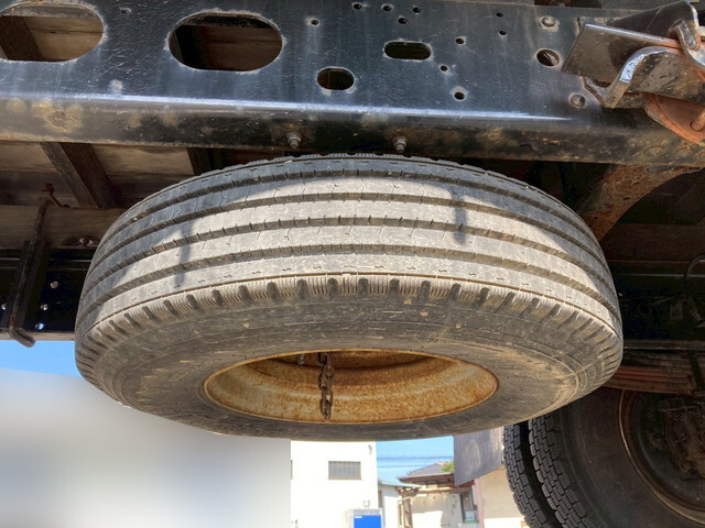 いすゞフォワードクレーン4段中型（4t）[写真32]