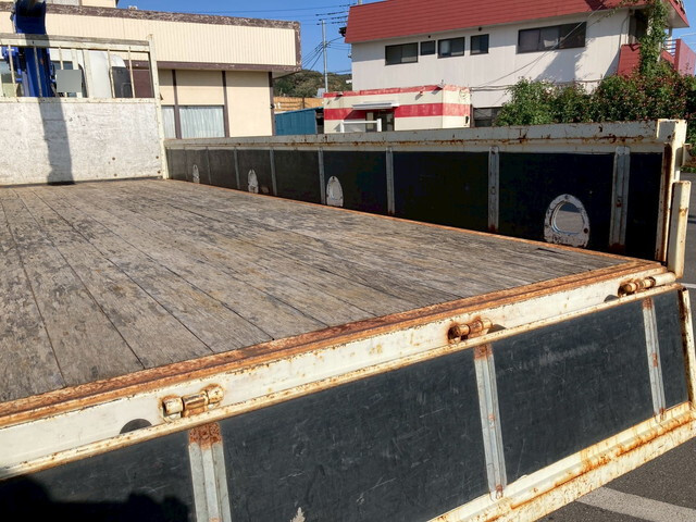 いすゞフォワードクレーン4段中型（4t）[写真06]