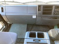 いすゞフォワードアルミウイング中型（4t）[写真15]