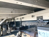 いすゞフォワードアルミウイング中型（4t）[写真30]