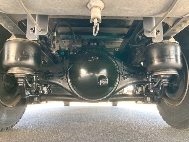 いすゞフォワードアルミウイング中型（4t）[写真30]