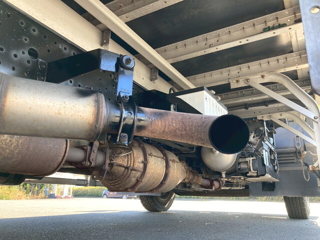 いすゞフォワードアルミウイング中型（4t）[写真31]