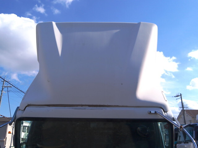 いすゞフォワードアルミバン中型（4t）[写真38]