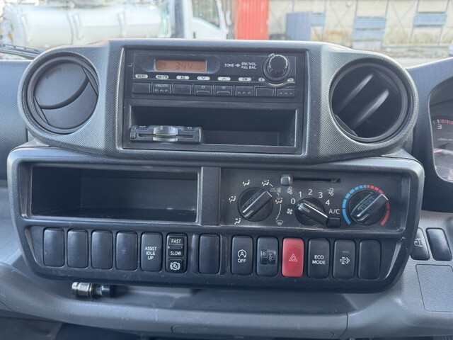 日野デュトロ高所作業車小型（2t・3t）[写真18]