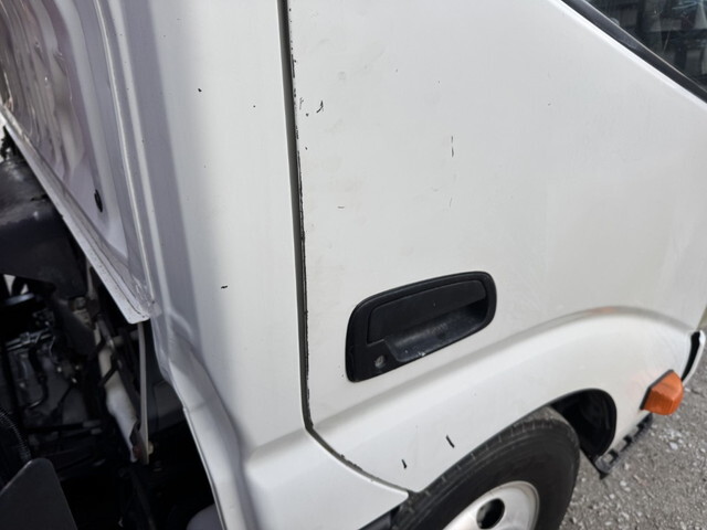 日野デュトロ高所作業車小型（2t・3t）[写真35]