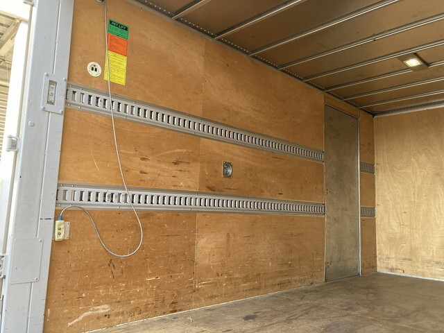 日産アトラスアルミバン小型（2t・3t）[写真07]