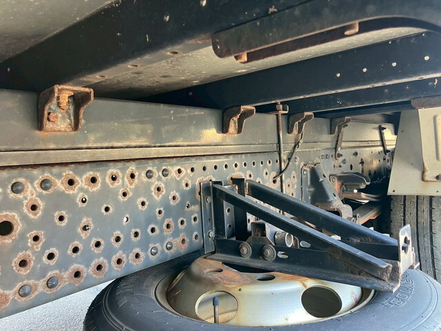 いすゞエルフアルミバン小型（2t・3t）[写真24]