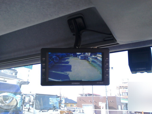 いすゞフォワードアルミバン中型（4t）[写真31]