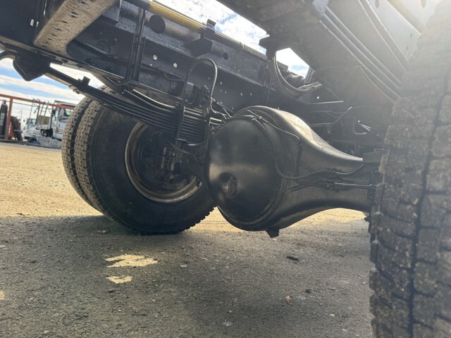 いすゞフォワードダンプ中型（4t）[写真25]