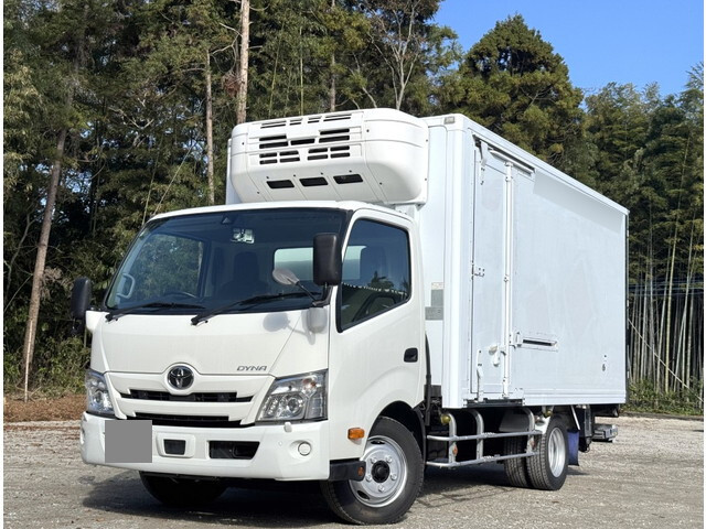 トヨタダイナ冷凍車（冷蔵車）小型（2t・3t）2RG-XZU710 [写真01]