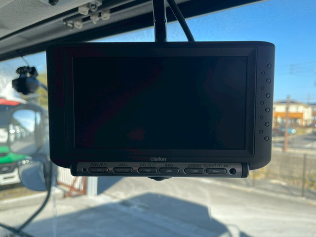 いすゞギガアルミウイング大型（10t）[写真29]