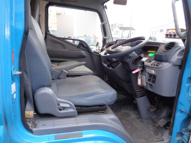 三菱ふそうキャンターパッカー車（塵芥車）小型（2t・3t）[写真14]