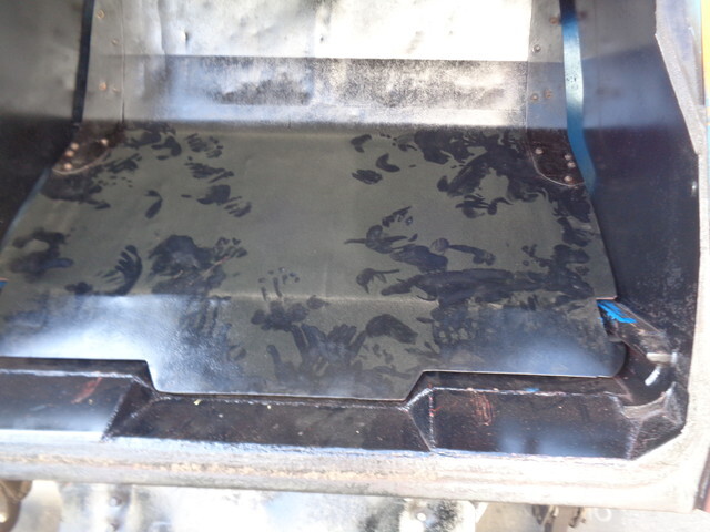 三菱ふそうキャンターパッカー車（塵芥車）小型（2t・3t）[写真15]