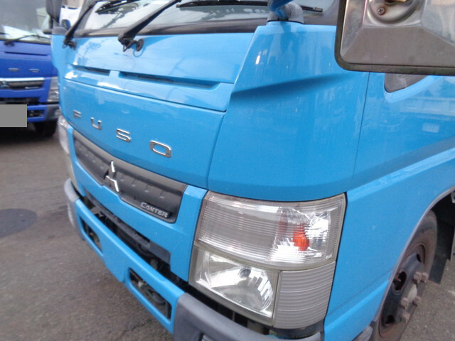三菱ふそうキャンターパッカー車（塵芥車）小型（2t・3t）[写真21]