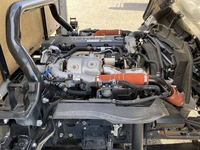 いすゞエルフ平ボディ小型（2t・3t）[写真20]