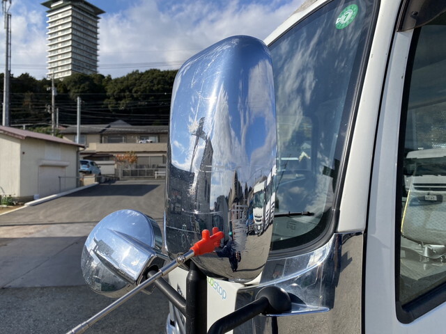 いすゞエルフ平ボディ小型（2t・3t）[写真25]