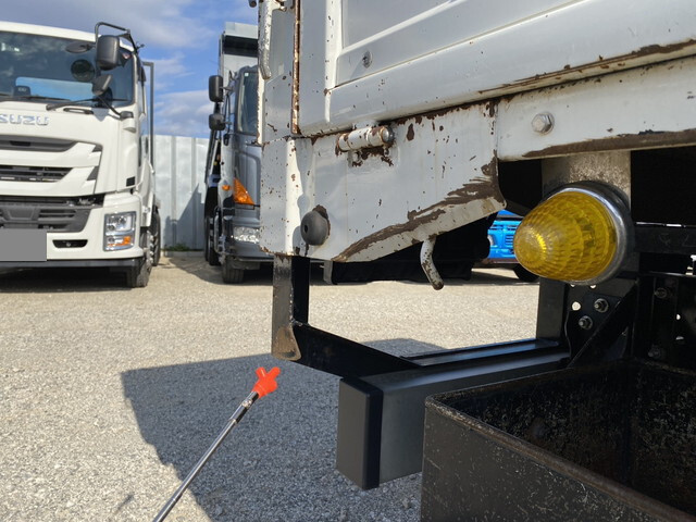 いすゞエルフ平ボディ小型（2t・3t）[写真27]