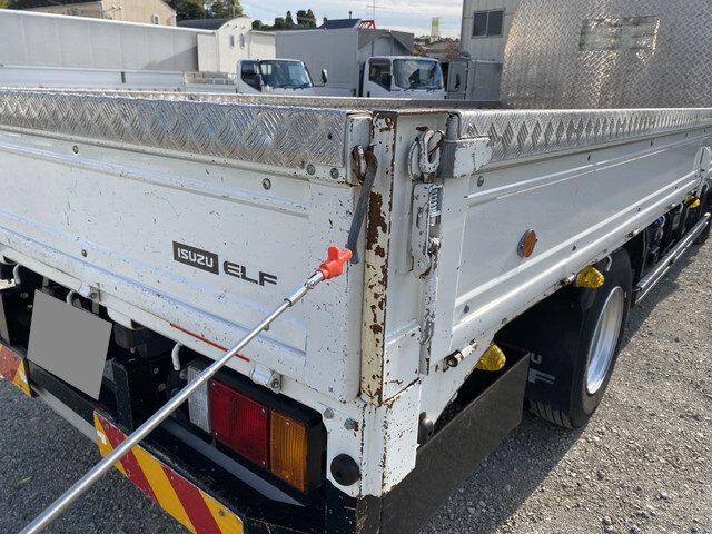 いすゞエルフ平ボディ小型（2t・3t）[写真29]