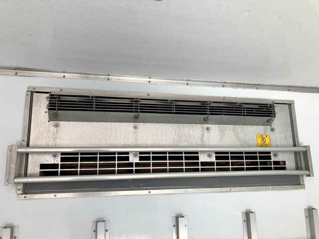 日野レンジャー冷凍車（冷蔵車）中型（4t）[写真16]