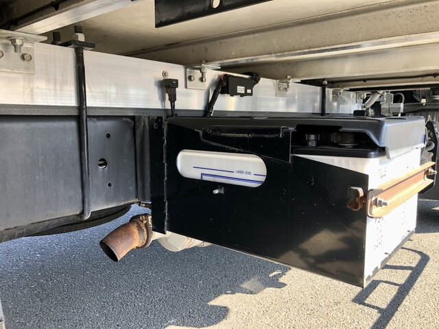 日野レンジャー冷凍車（冷蔵車）中型（4t）[写真23]