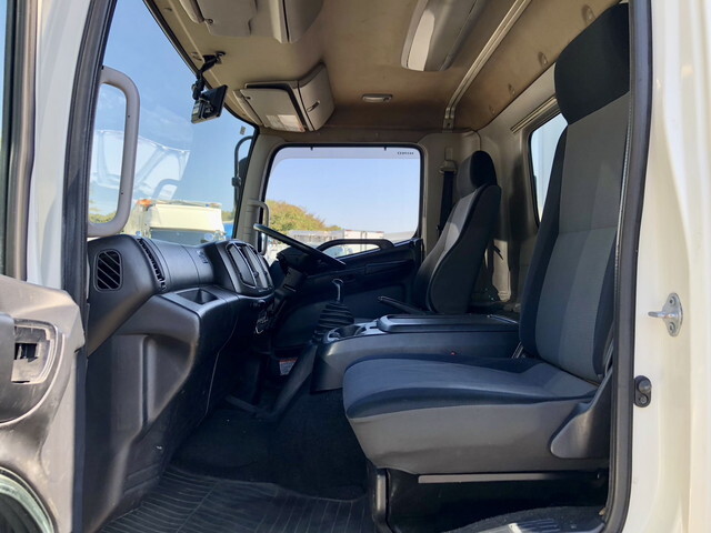 日野レンジャー冷凍車（冷蔵車）中型（4t）[写真29]