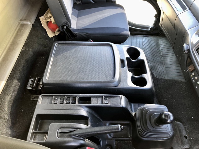 日野レンジャー冷凍車（冷蔵車）中型（4t）[写真31]