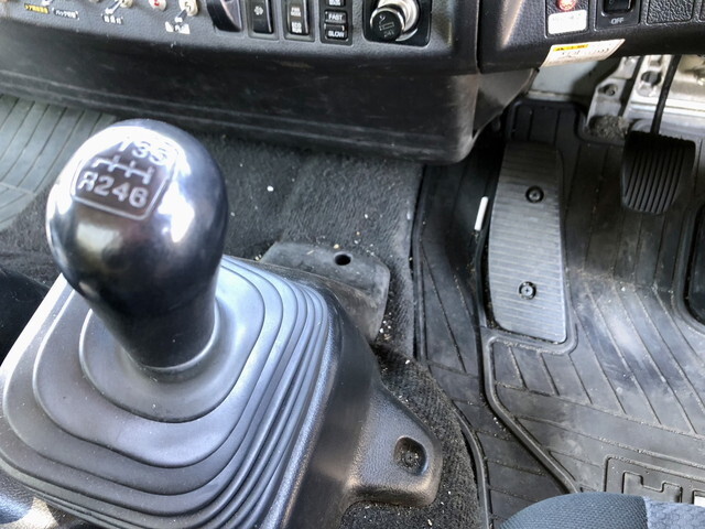 日野レンジャー冷凍車（冷蔵車）中型（4t）[写真32]