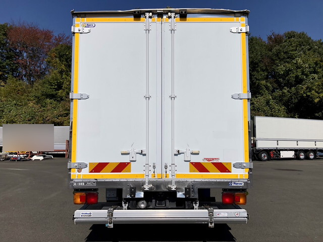 日野レンジャー冷凍車（冷蔵車）中型（4t）[写真08]