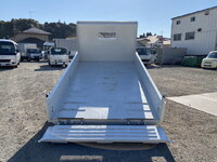 いすゞエルフローダーダンプ小型（2t・3t）[写真11]