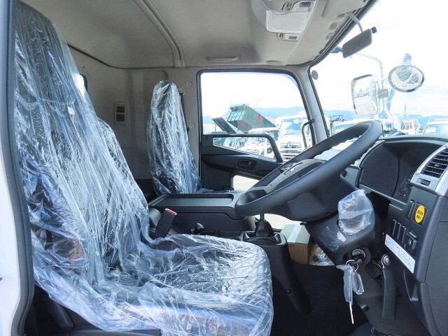 三菱ふそうファイター深ダンプ（土砂禁ダンプ）増トン（6t・8t）[写真16]