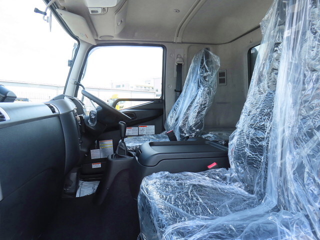 三菱ふそうファイター深ダンプ（土砂禁ダンプ）増トン（6t・8t）[写真17]