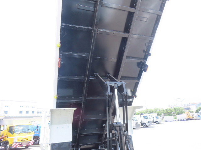 三菱ふそうファイター深ダンプ（土砂禁ダンプ）増トン（6t・8t）[写真26]