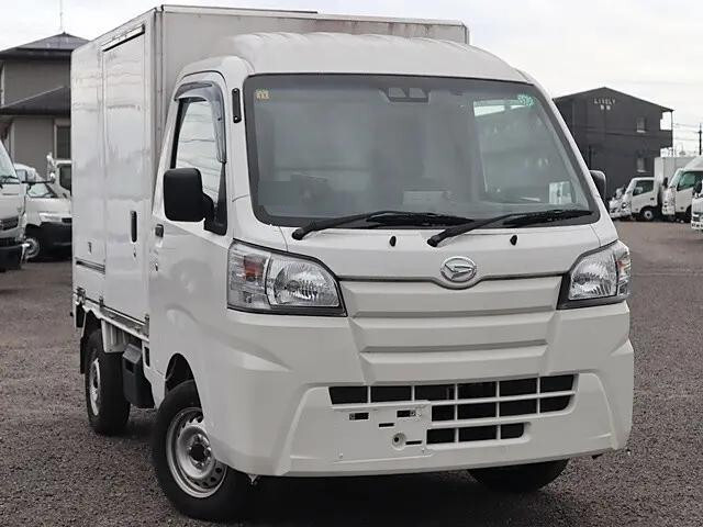 ダイハツハイゼット冷凍車（冷蔵車）2021年(令和3年)3BD-S500P