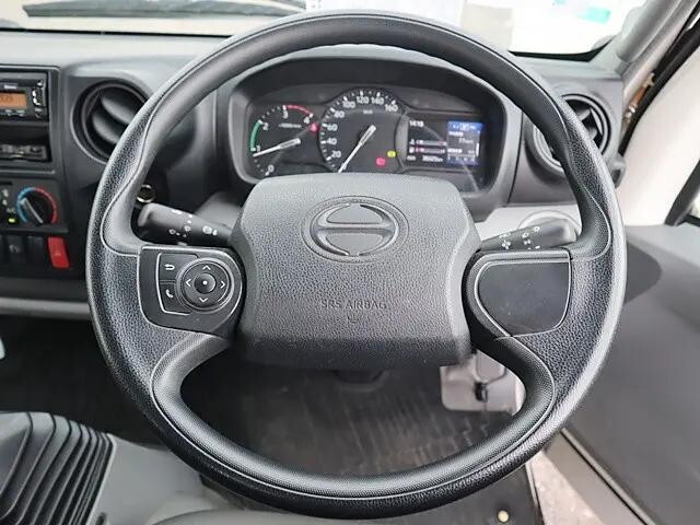 日野デュトロ平ボディ小型（2t・3t）[写真04]