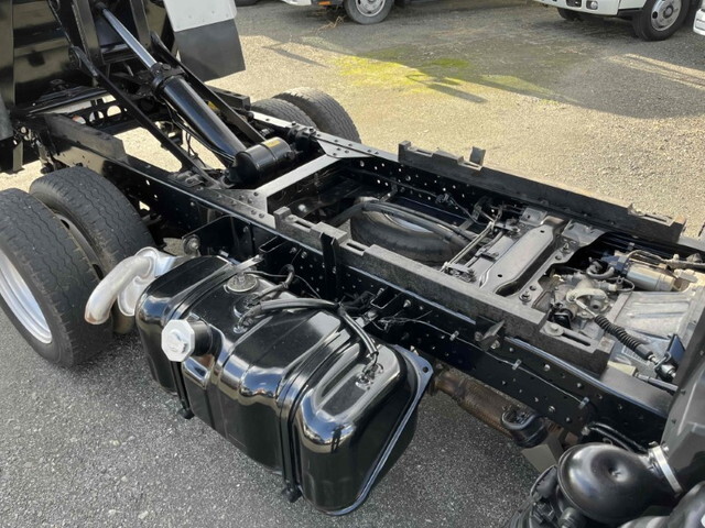 いすゞエルフダンプ小型（2t・3t）[写真16]