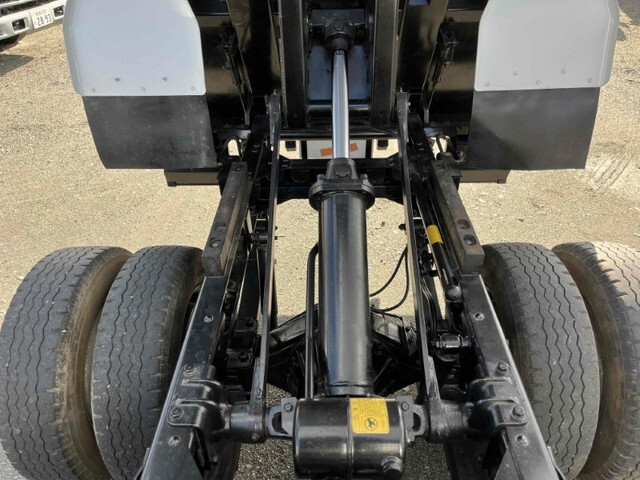 いすゞエルフダンプ小型（2t・3t）[写真20]