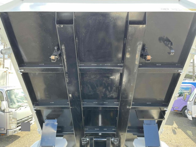 いすゞエルフダンプ小型（2t・3t）[写真21]