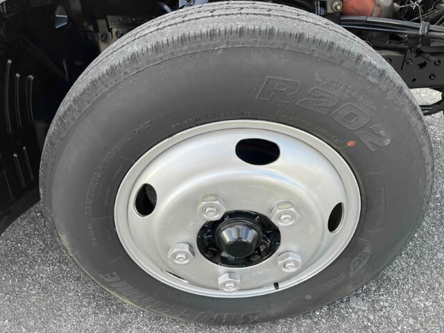 いすゞエルフダンプ小型（2t・3t）[写真25]