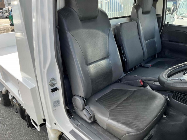 いすゞエルフダンプ小型（2t・3t）[写真31]