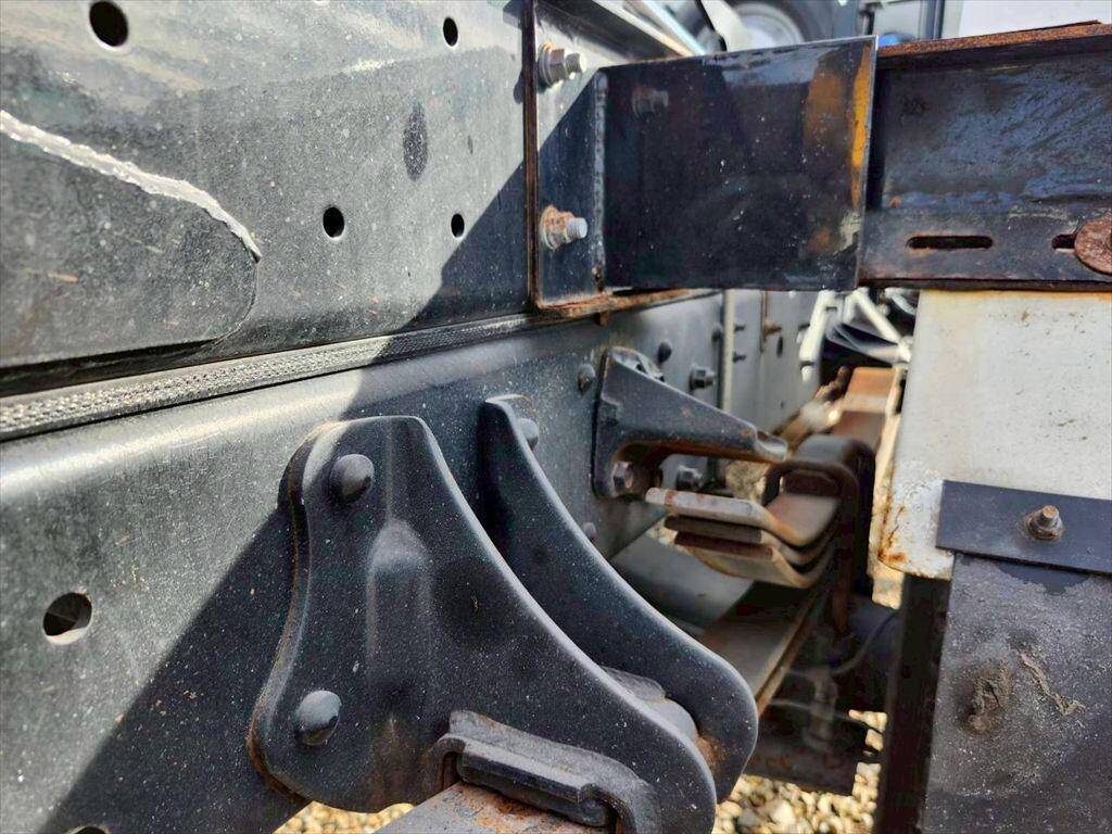 日野レンジャーコンテナ専用車中型（4t）[写真17]