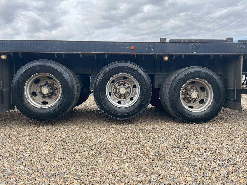 その他のメーカーその他の車種平床式トレーラー大型（10t）[写真23]