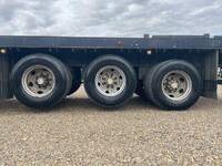 その他のメーカーその他の車種平床式トレーラー大型（10t）[写真24]