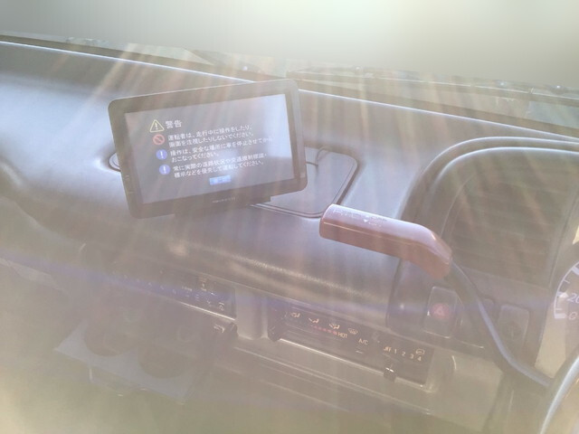 いすゞエルフローダーダンプ小型（2t・3t）[写真37]