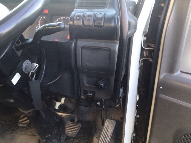 いすゞエルフローダーダンプ小型（2t・3t）[写真38]