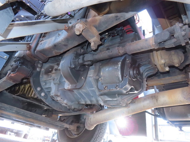 三菱ふそうスーパーグレートクレーン4段大型（10t）[写真07]