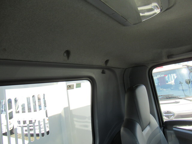 いすゞフォワードダンプ中型（4t）[写真29]